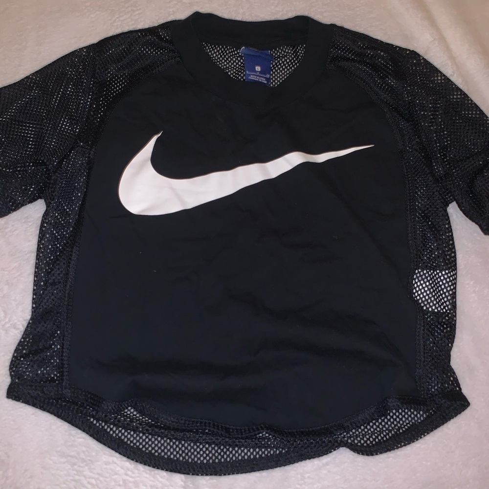 Nike Mesh Top